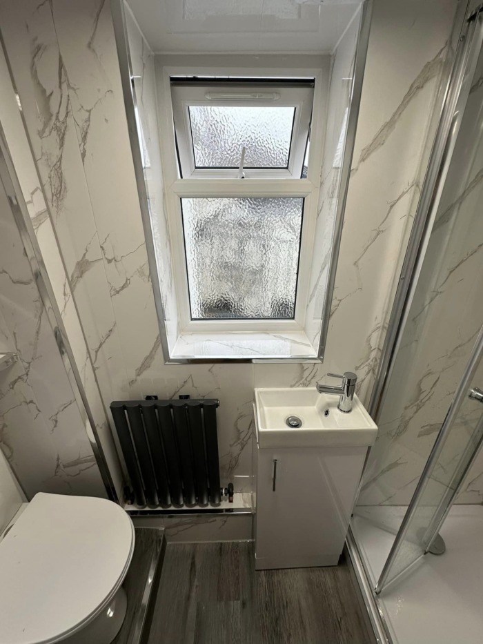 White Marble 25cm Wall Panel (Gloss) - Image 6