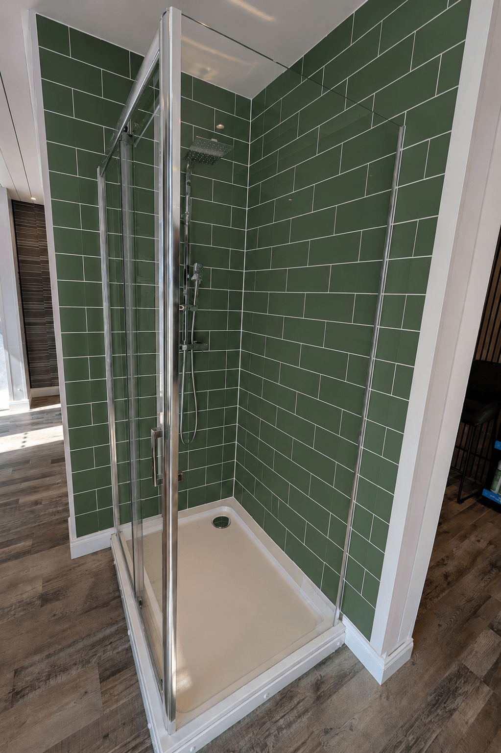 London Dark Green Tile 60cm Panel (Matt) - Image 4